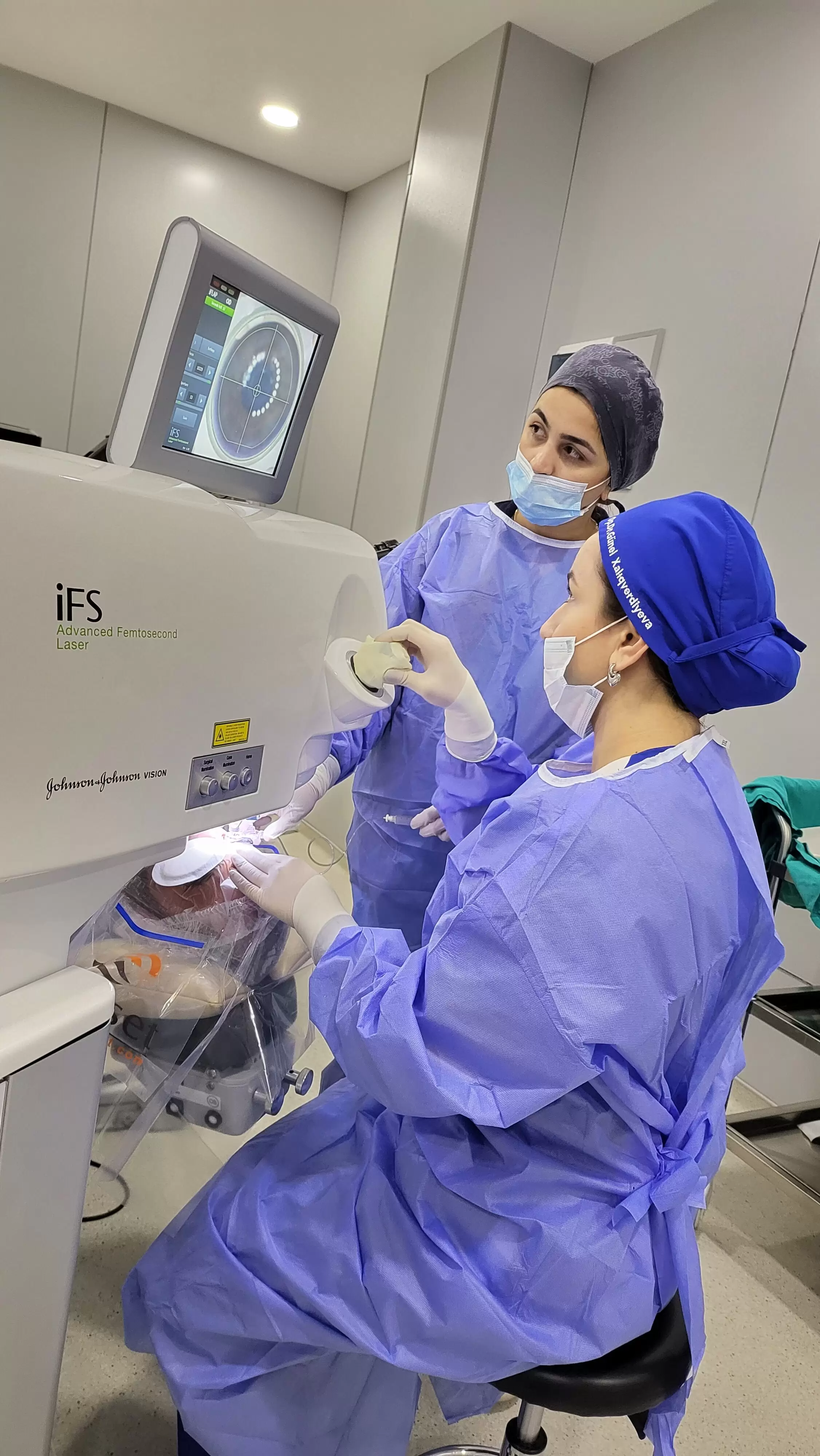 Dr Günel Xalıqverdiyeva əməliyyat icrası